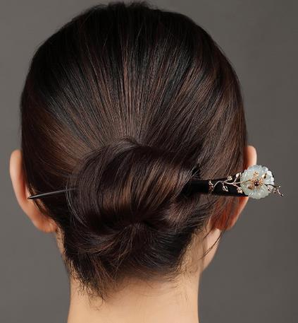 Oriental Carp Chinese  Hairpin