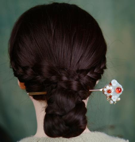 Oriental Carp Chinese Hairpin